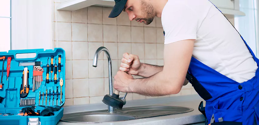 Emergency Plumber in Coral Terrace